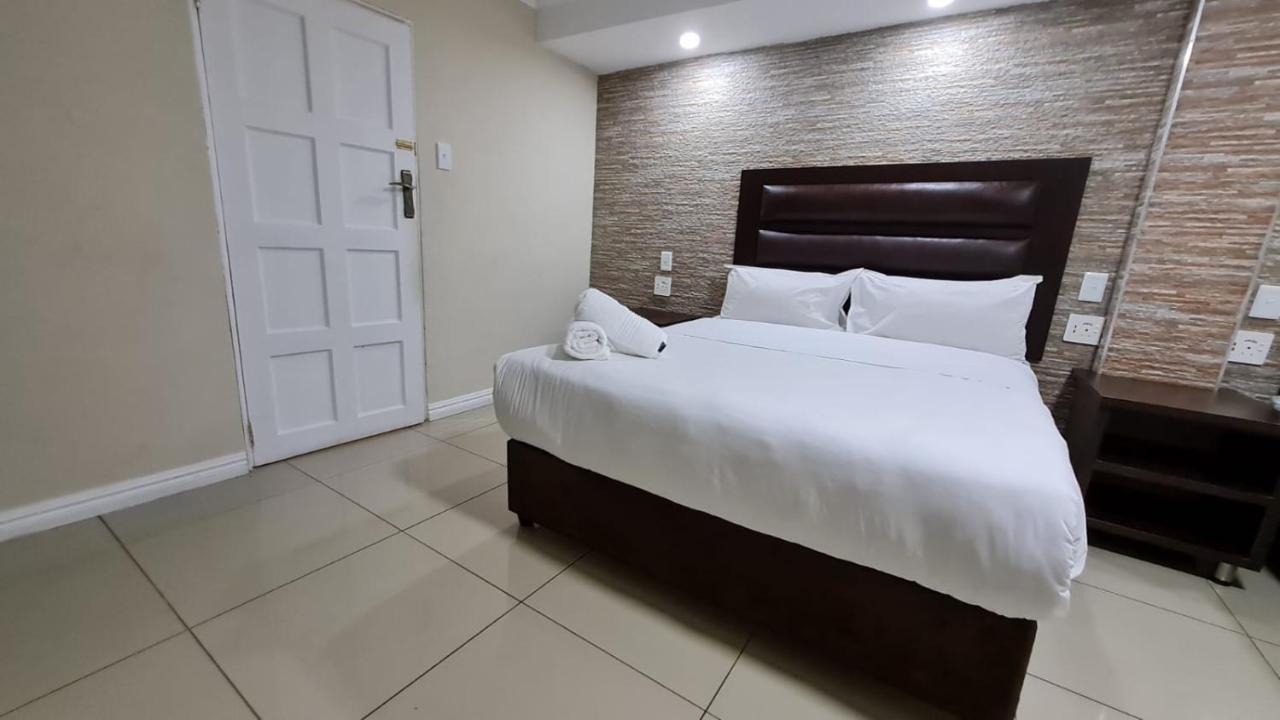 Bayside Hotel Pinetown New Germany ภายนอก รูปภาพ